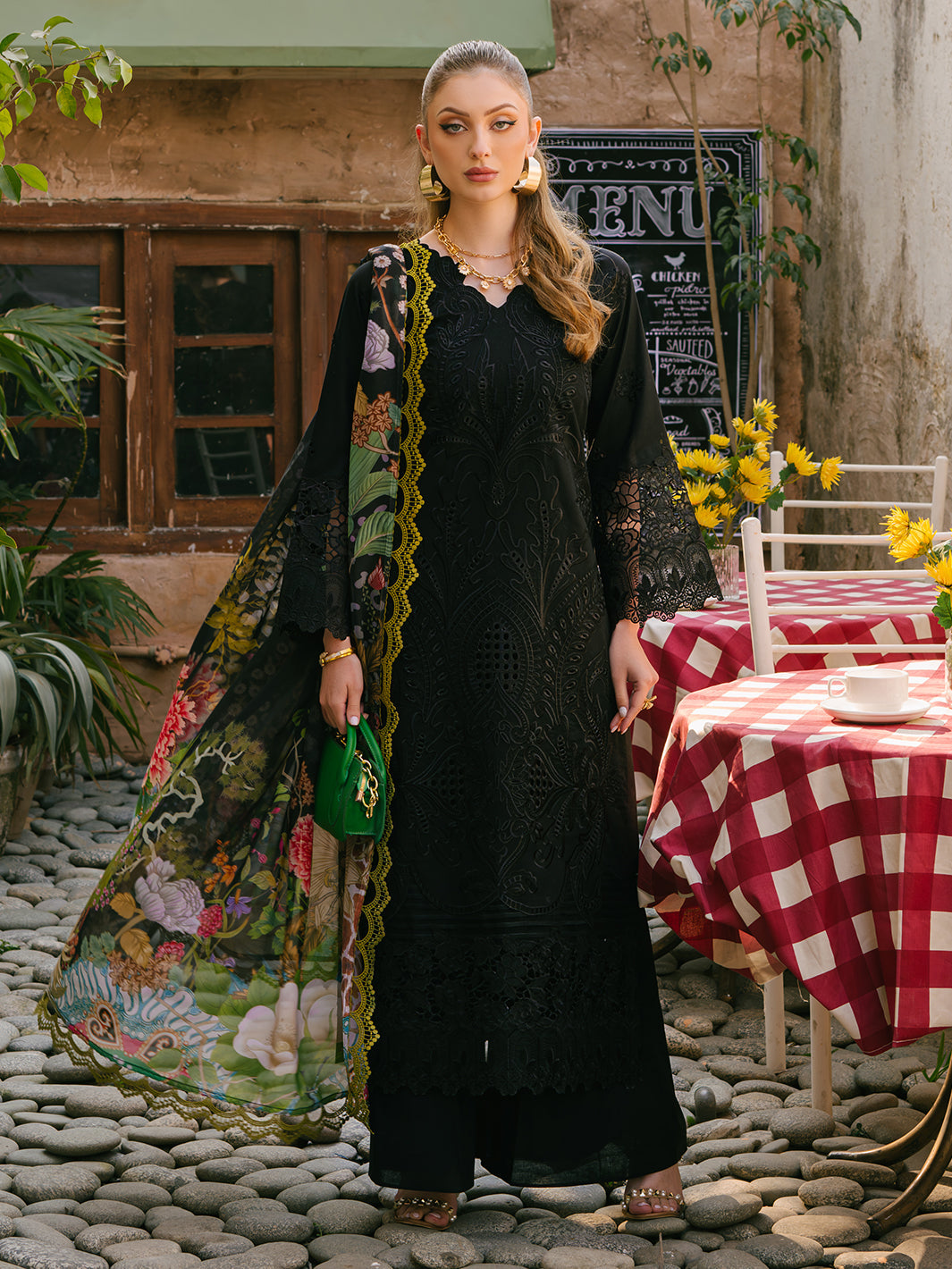 Mahnur | Mahrukh Eid Edit 24 | ROYAL Black - House Of Anaya