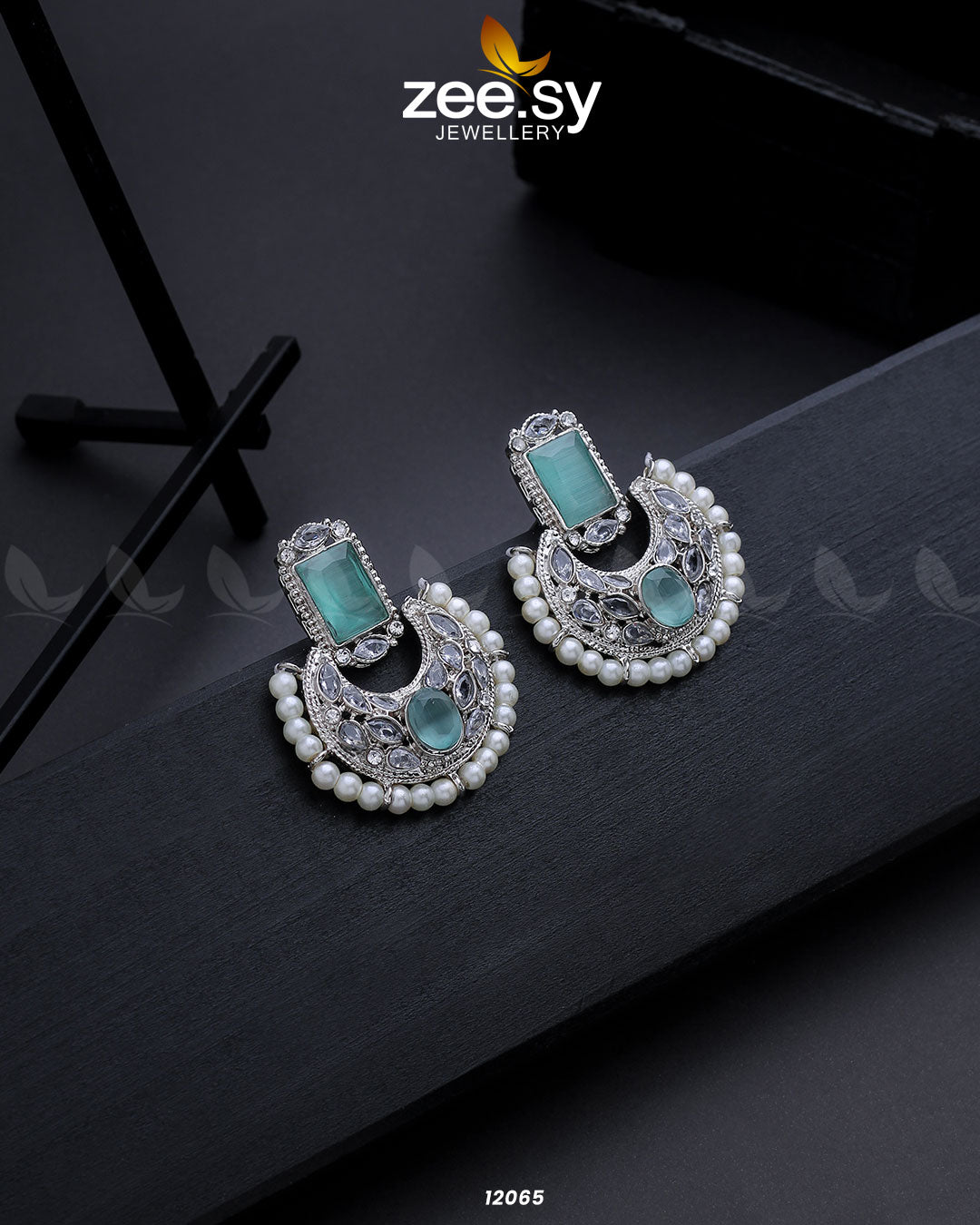 Silver Cluster Pearl Earring - Libasekhas
