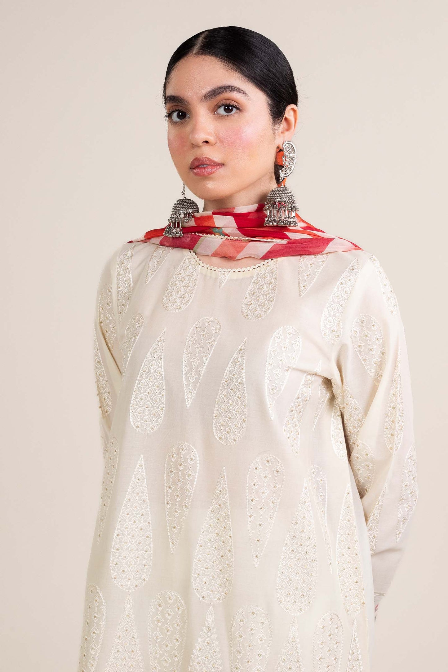 Zara Shahjahan | Stitched Lawn 24 | SL-AINA-8A