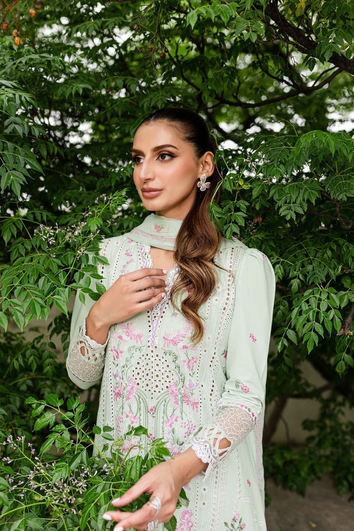Sable Vogue | Shiree Lawn 24 | Mint Garden - House Of Anaya