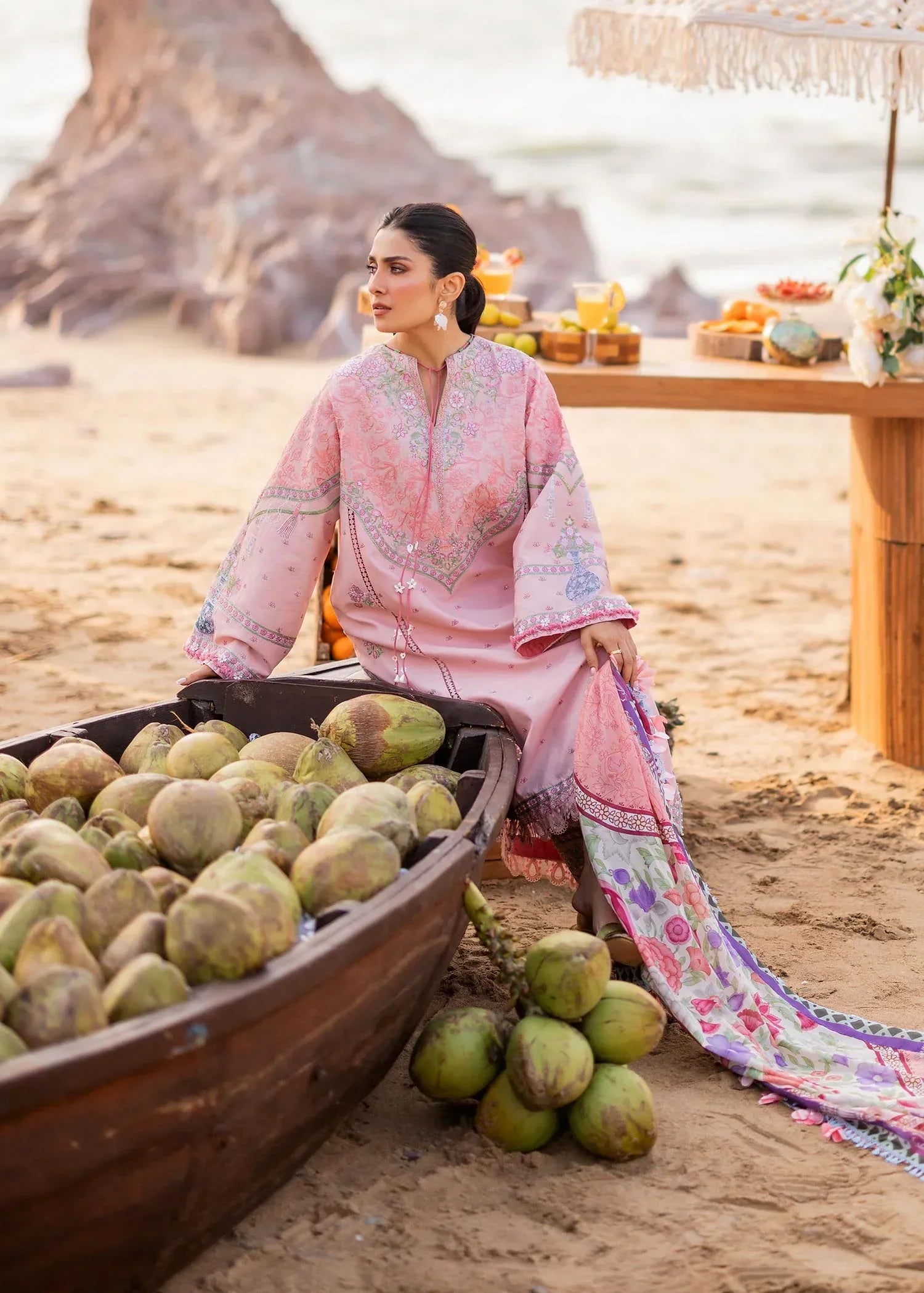Sadaf Fawad Khan | Siraa Luxury Lawn 24| Eira (A) - House Of Anaya