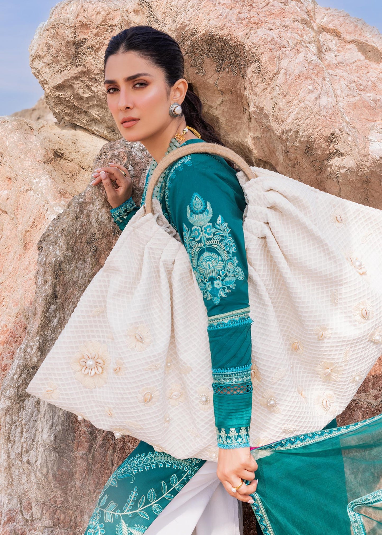 Sadaf Fawad Khan | Siraa Luxury Lawn 24| Elaheh (A) - House Of Anaya