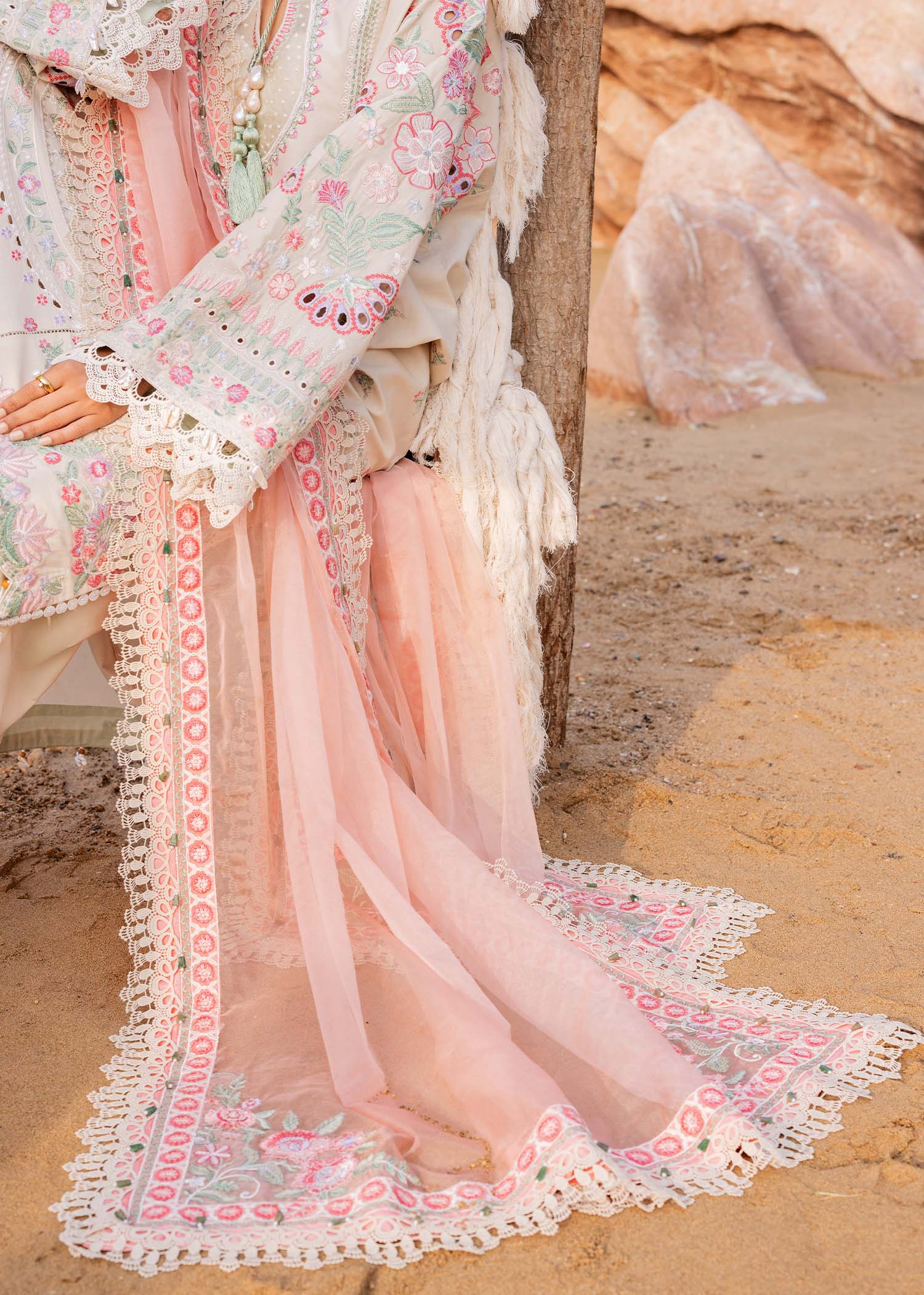 Sadaf Fawad Khan | Siraa Luxury Lawn 24| Calah (B)