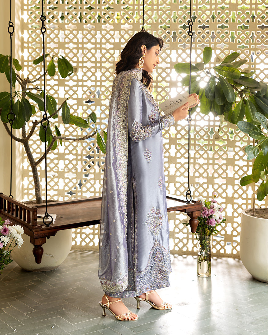 Mushq | Sunehri Lama Silk | Samiya