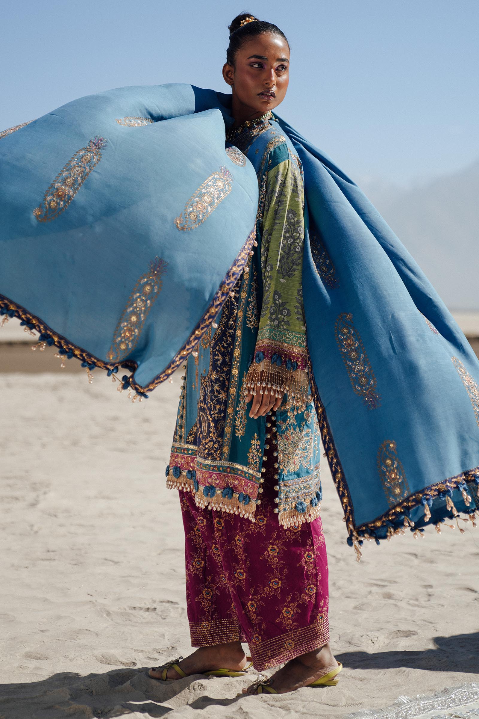 Sana Safinaz | Winter Shawl 24 | S241-002B-3CP - House Of Anaya