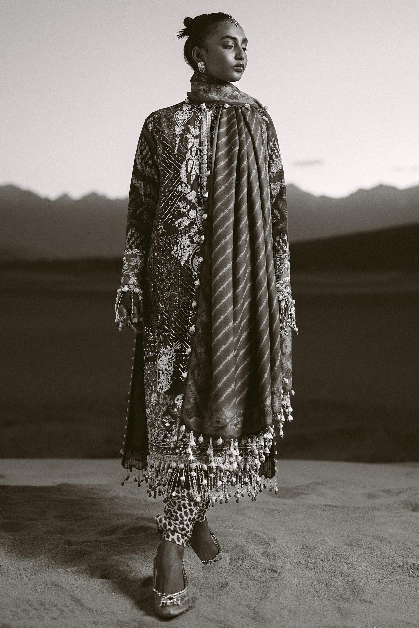 Sana Safinaz | Winter Shawl 24 | S241-007A-3CP - House Of Anaya