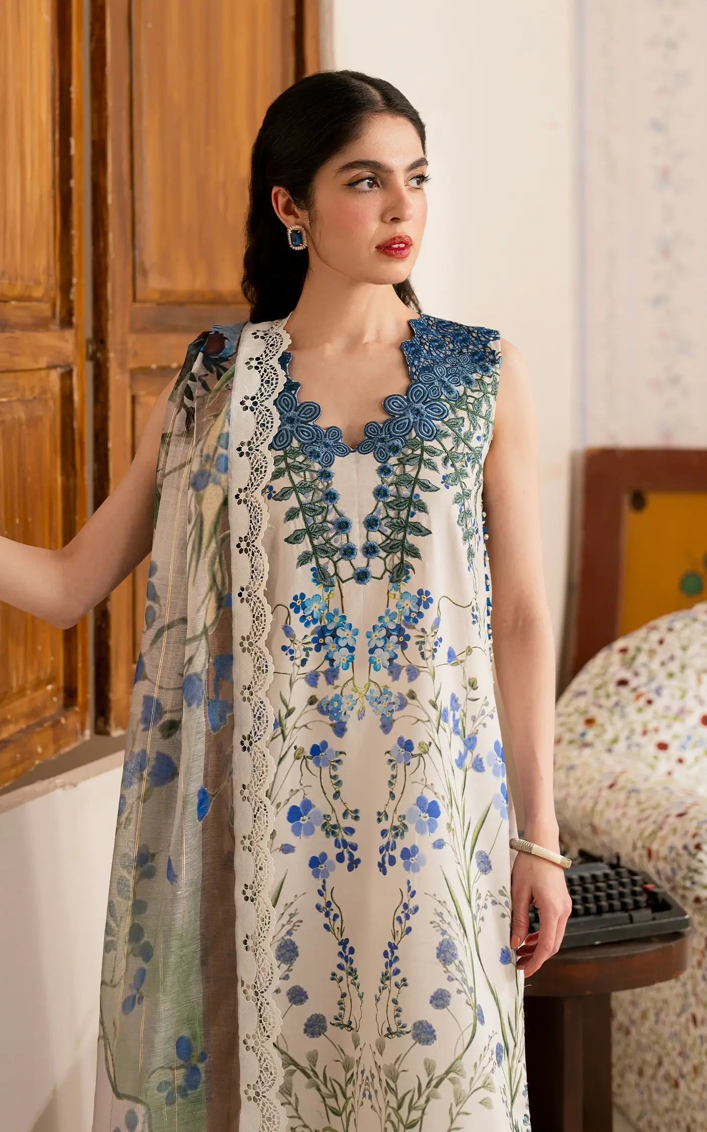 Asifa and Nabeel | Meraki Vintage 25 | Shabnam (MVL25-13) - House Of Anaya