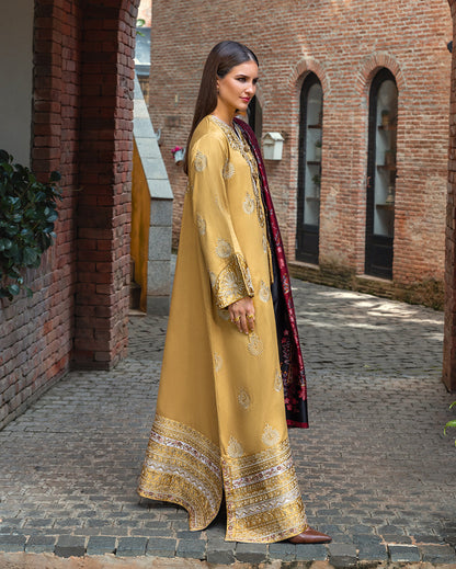 Mushq | Winter Broadway 25 |  Sunlit Siena