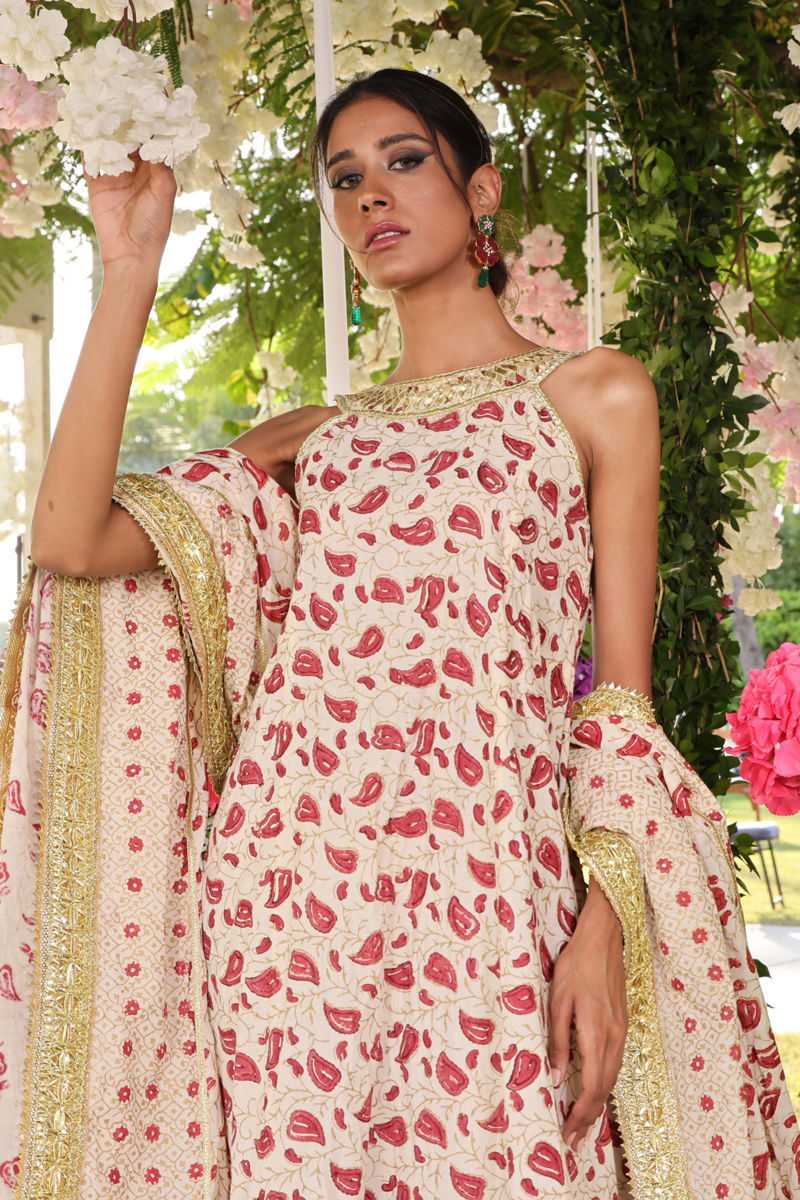 The Pink Tree Company | Wedding Wear | DAZED - House Of Anaya
