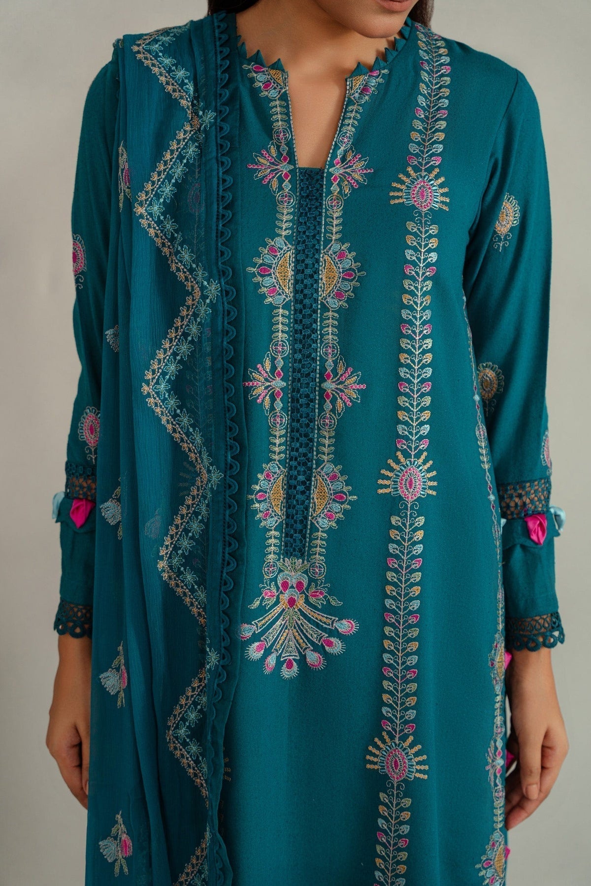 Taana Baana | Manzil Winter |  S3389B - House Of Anaya