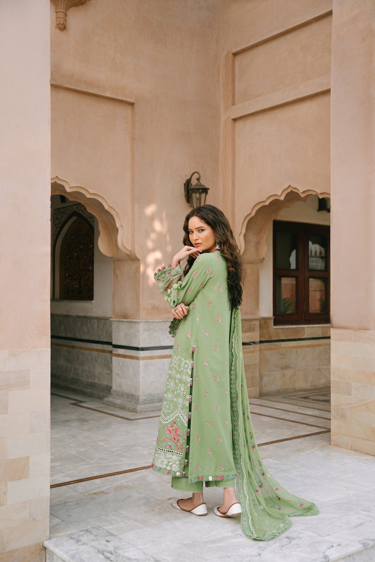 Taana Baana | Manzil Winter |  B3399 - House Of Anaya