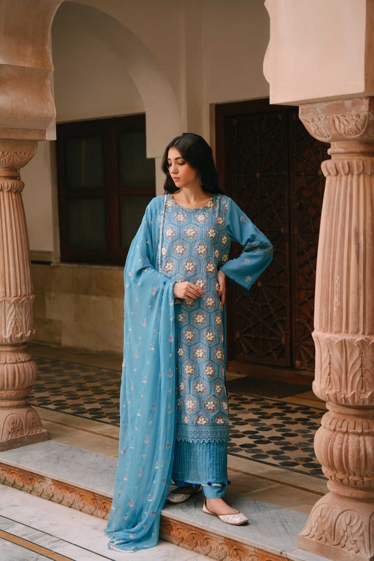 Taana Baana | Manzil Winter |   M3403A - House Of Anaya