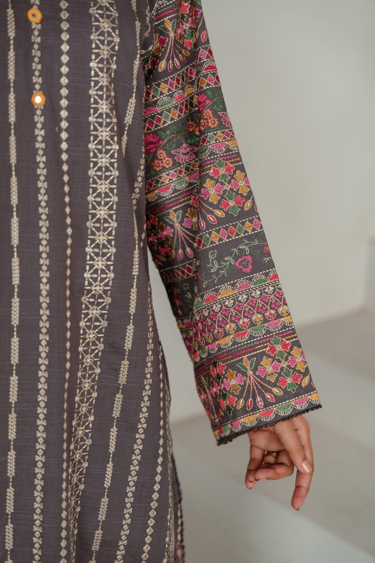 Taana Baana | Manzil Winter |  B3401B - House Of Anaya