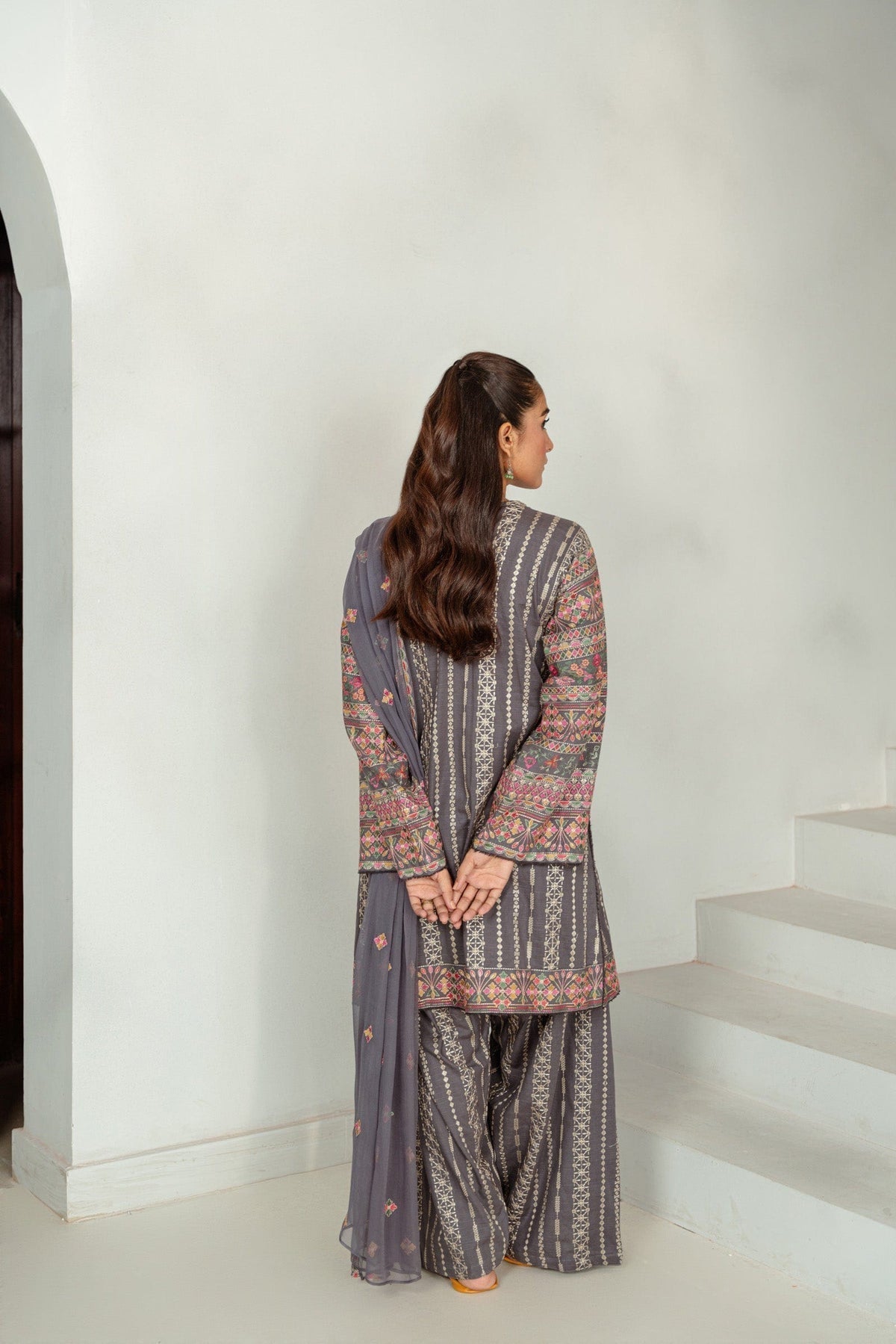 Taana Baana | Manzil Winter |  B3401B - House Of Anaya
