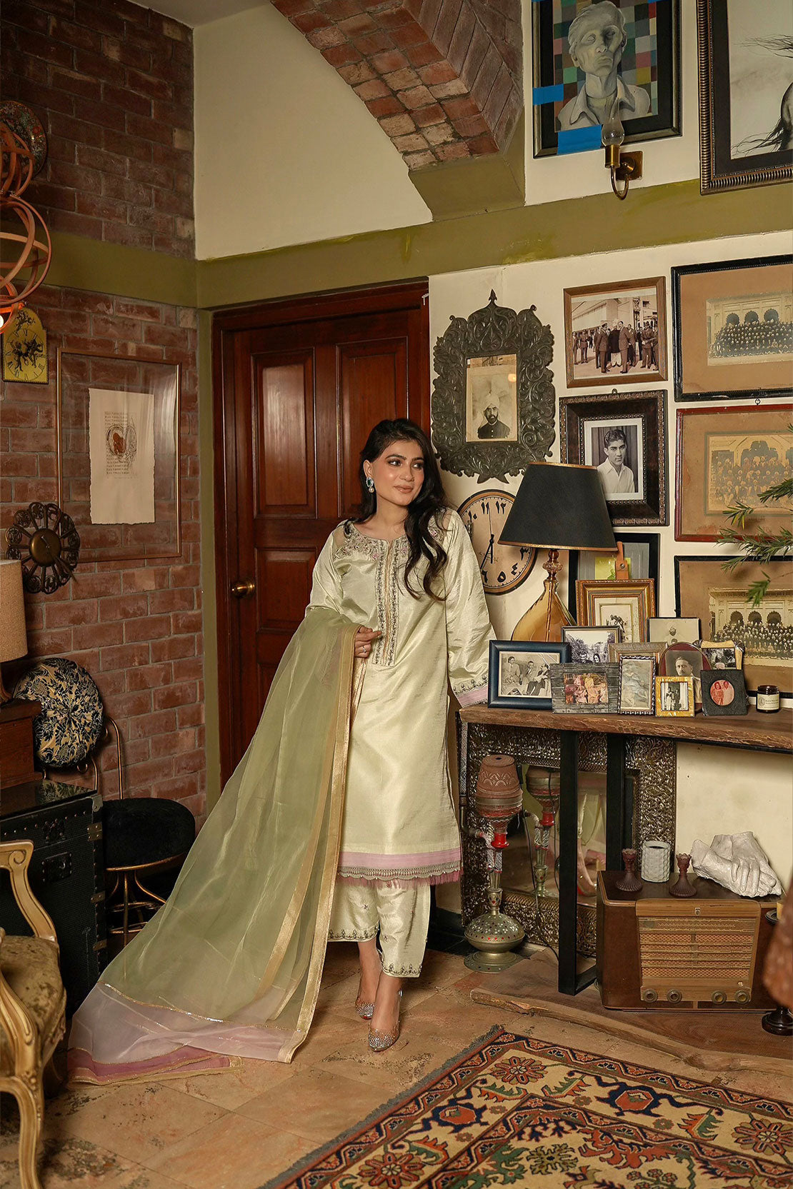 Leon | Leon Luxe Collection | MINT AFFAIRS - House Of Anaya