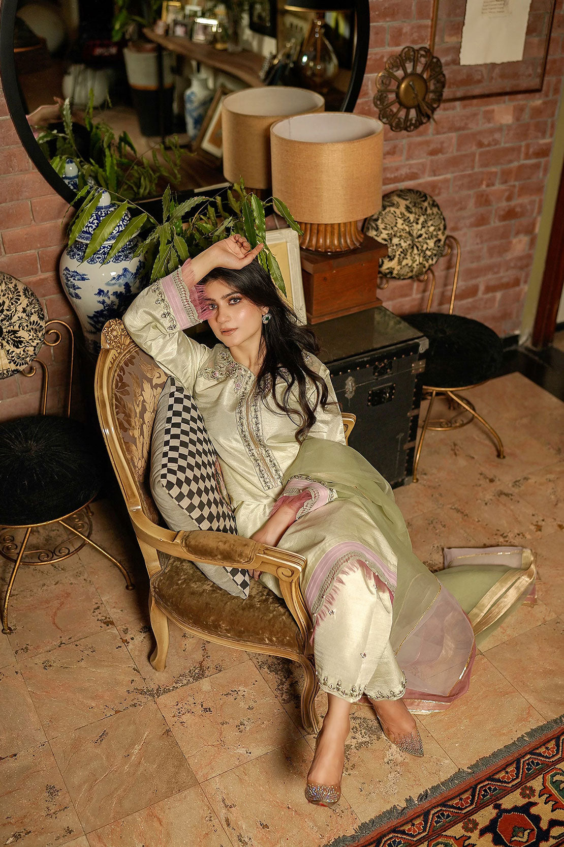 Leon | Leon Luxe Collection | MINT AFFAIRS - House Of Anaya