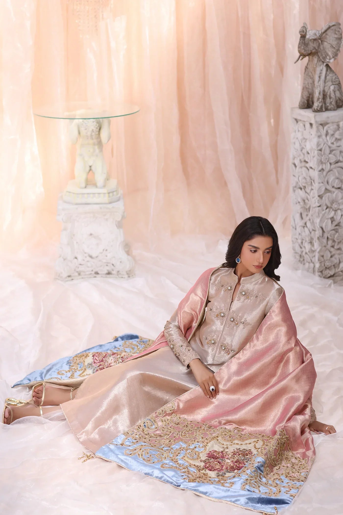 Musferah saad | The Serenade | The Queen’s Tapestry