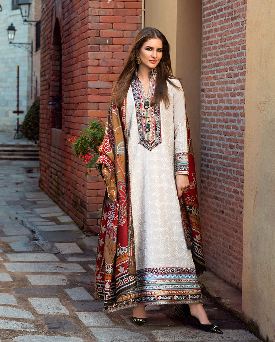 Mushq | Winter Broadway 25 |  Tuscan Dawn