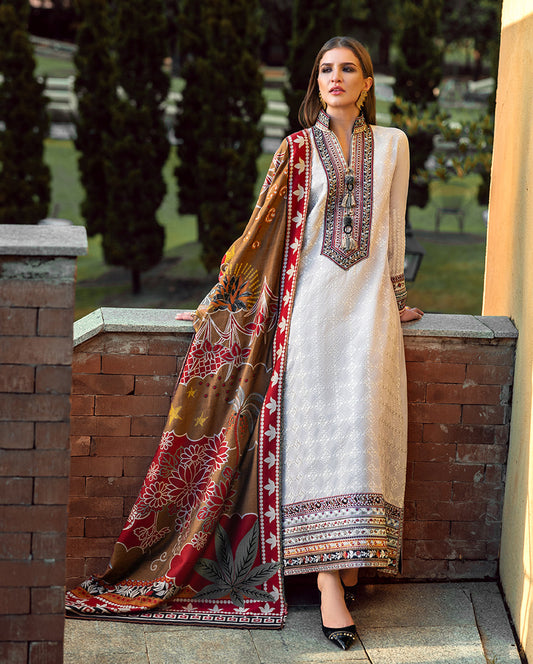 Mushq | Winter Broadway 25 |  Tuscan Dawn
