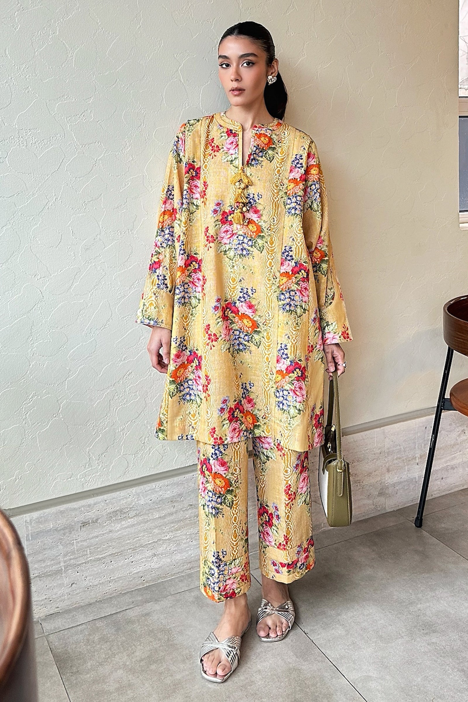 Zaha | Trechic Pret 24 | SOLEIL (ZRW-21332)