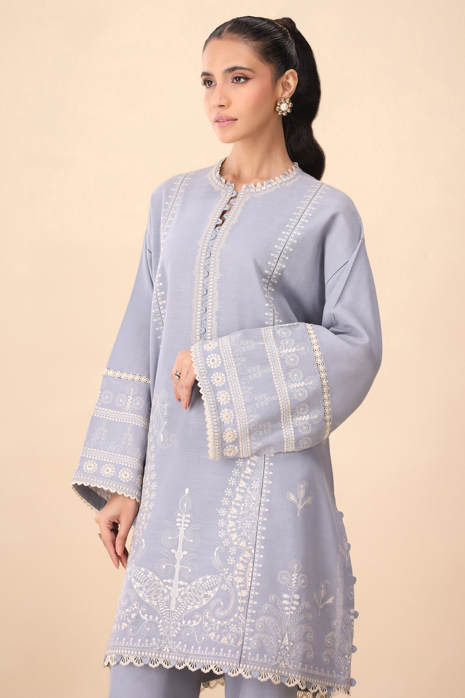 Zaha | Staples | ELARA (ZRW-21323)