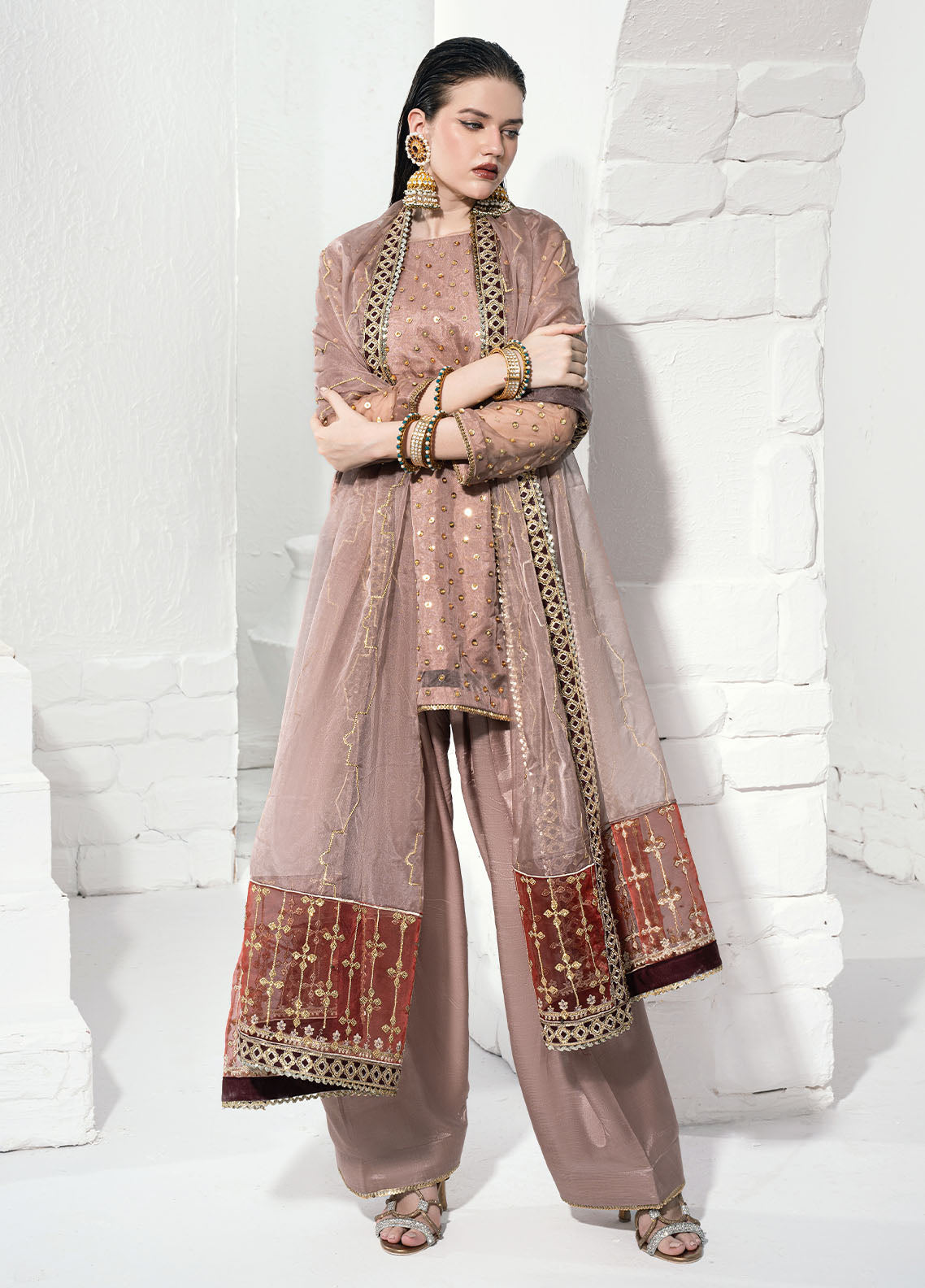 Sahane | Savoir Luxury Formals | CT-140001 Lirio - Savoir - House Of Anaya