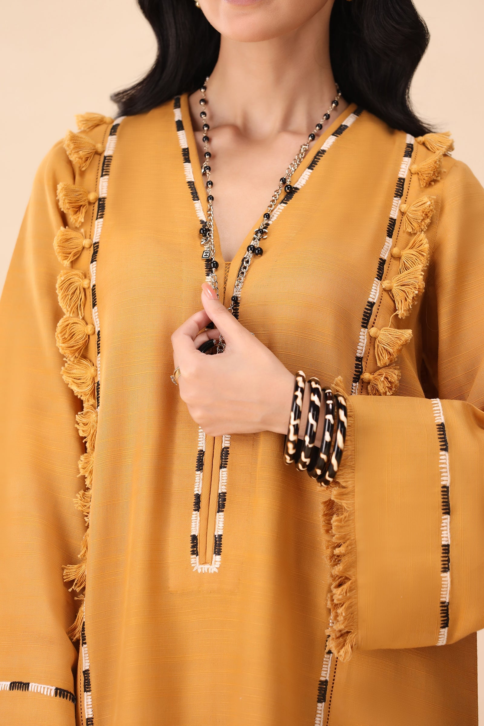 Zaha | Staples | SOLEIA (ZRW-21364)