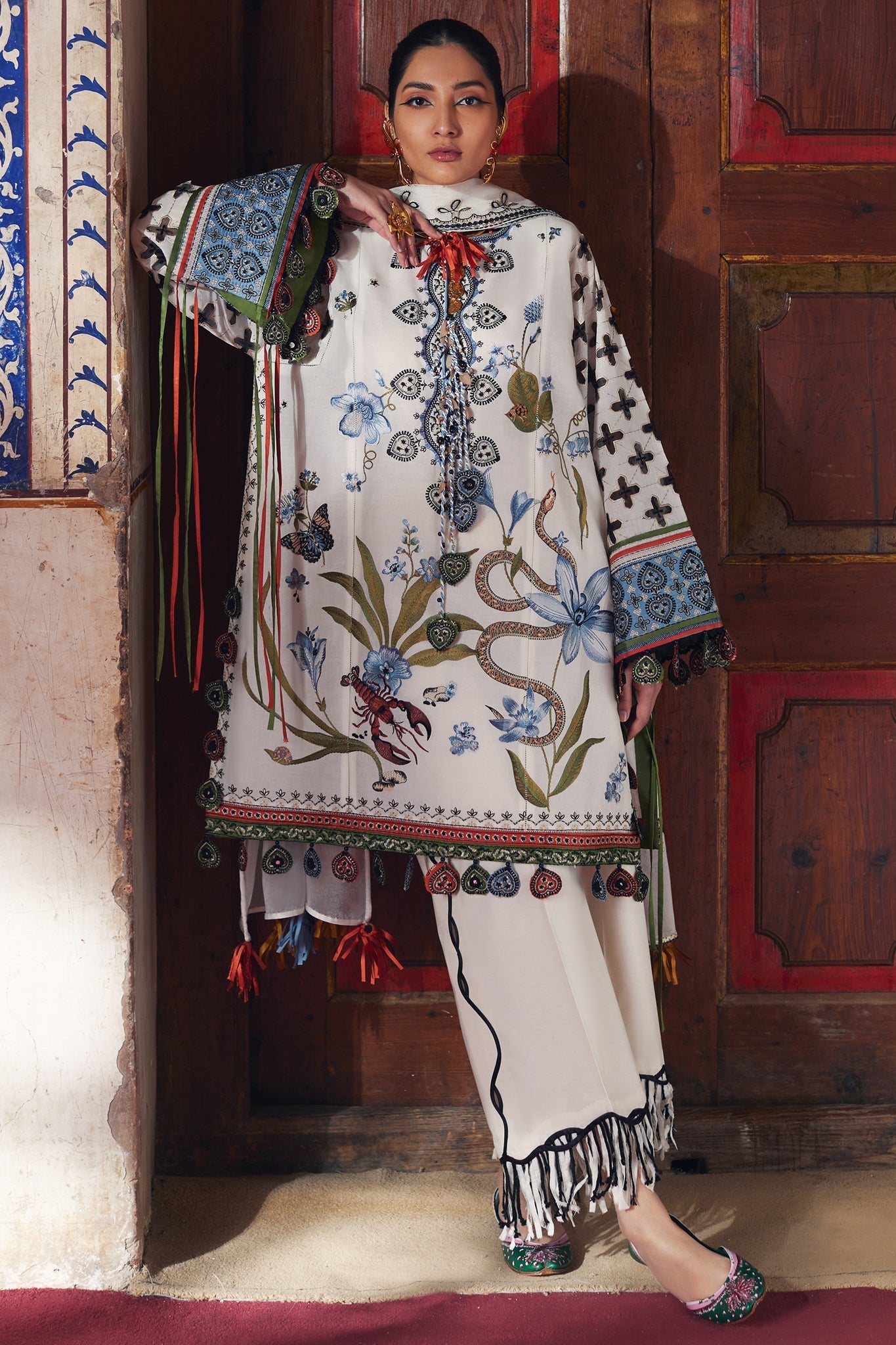 Elan | Luxury Lawn 25 | AZUREH (EL25-04 B)