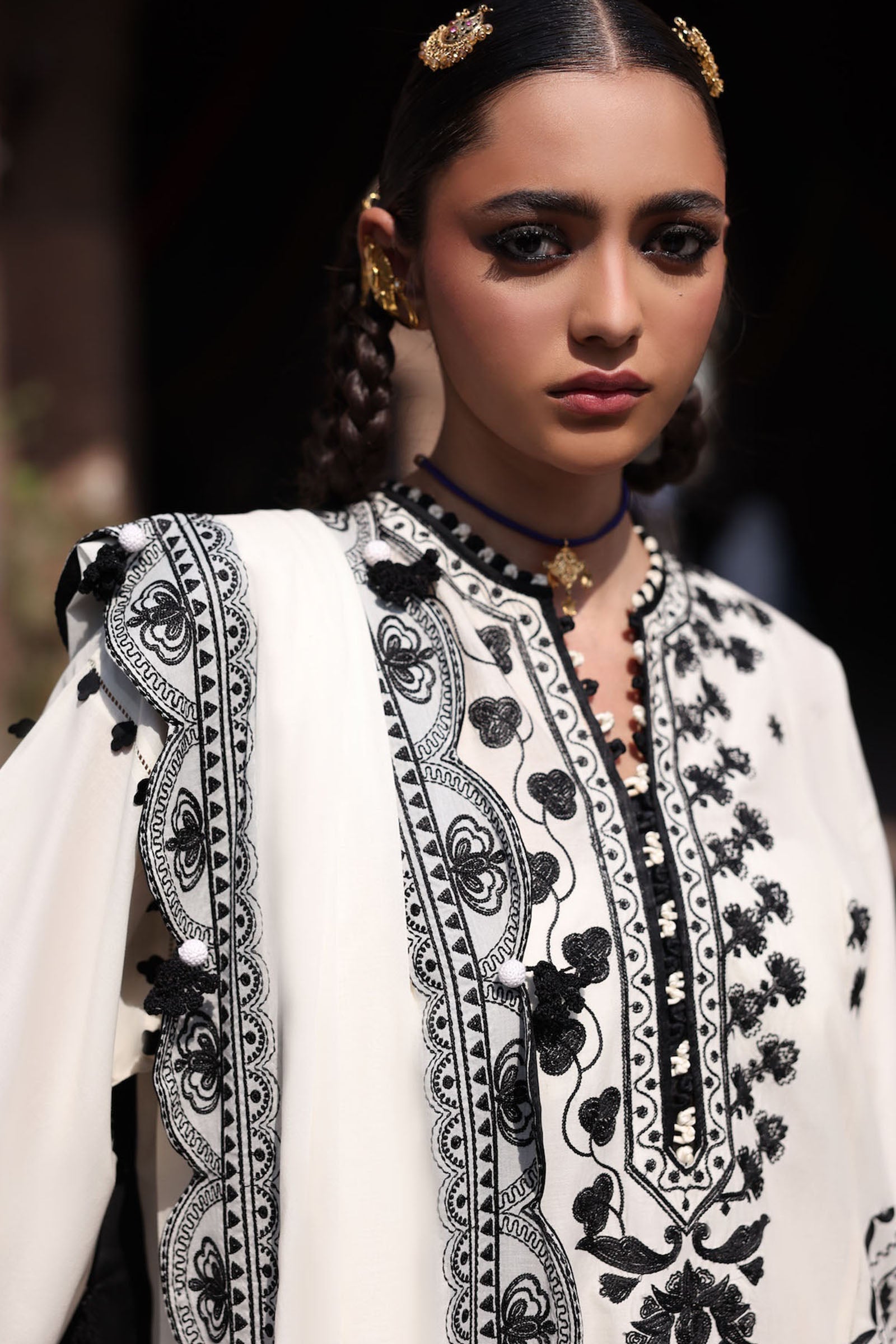 Zaha | Festive Lawn 25 | ZARMINA (ZF-25-08)