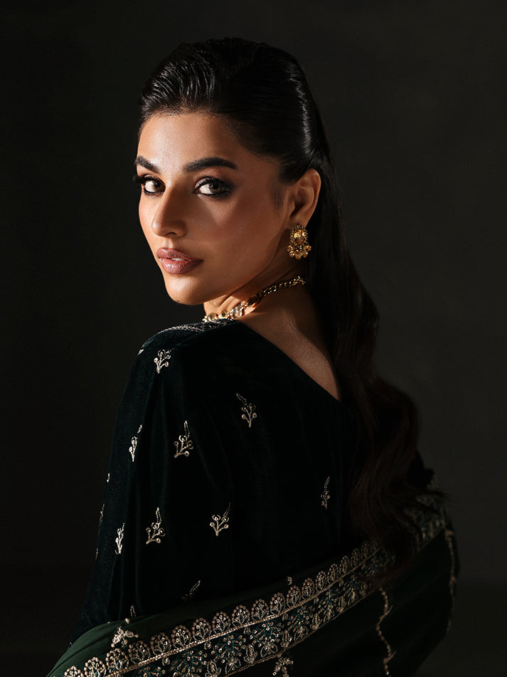 Gulaal | Marais Velvet | EVANA