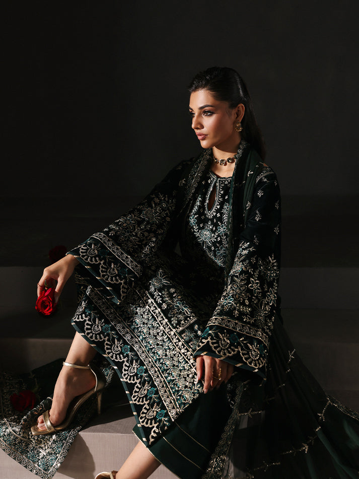 Gulaal | Marais Velvet | EVANA