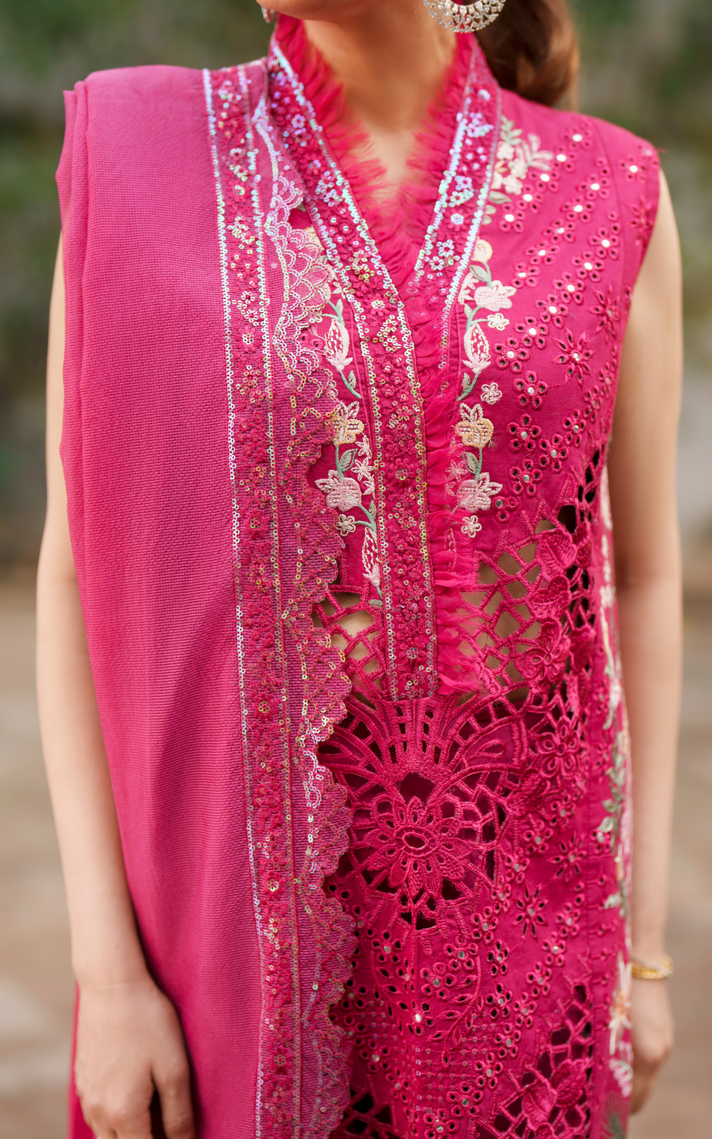 Asifa and Nabeel | Versa Luxury Lawn 26 | Ethereal Echo VUL26-07