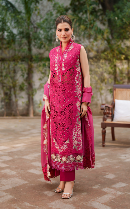 Asifa and Nabeel | Versa Luxury Lawn 26 | Ethereal Echo VUL26-07