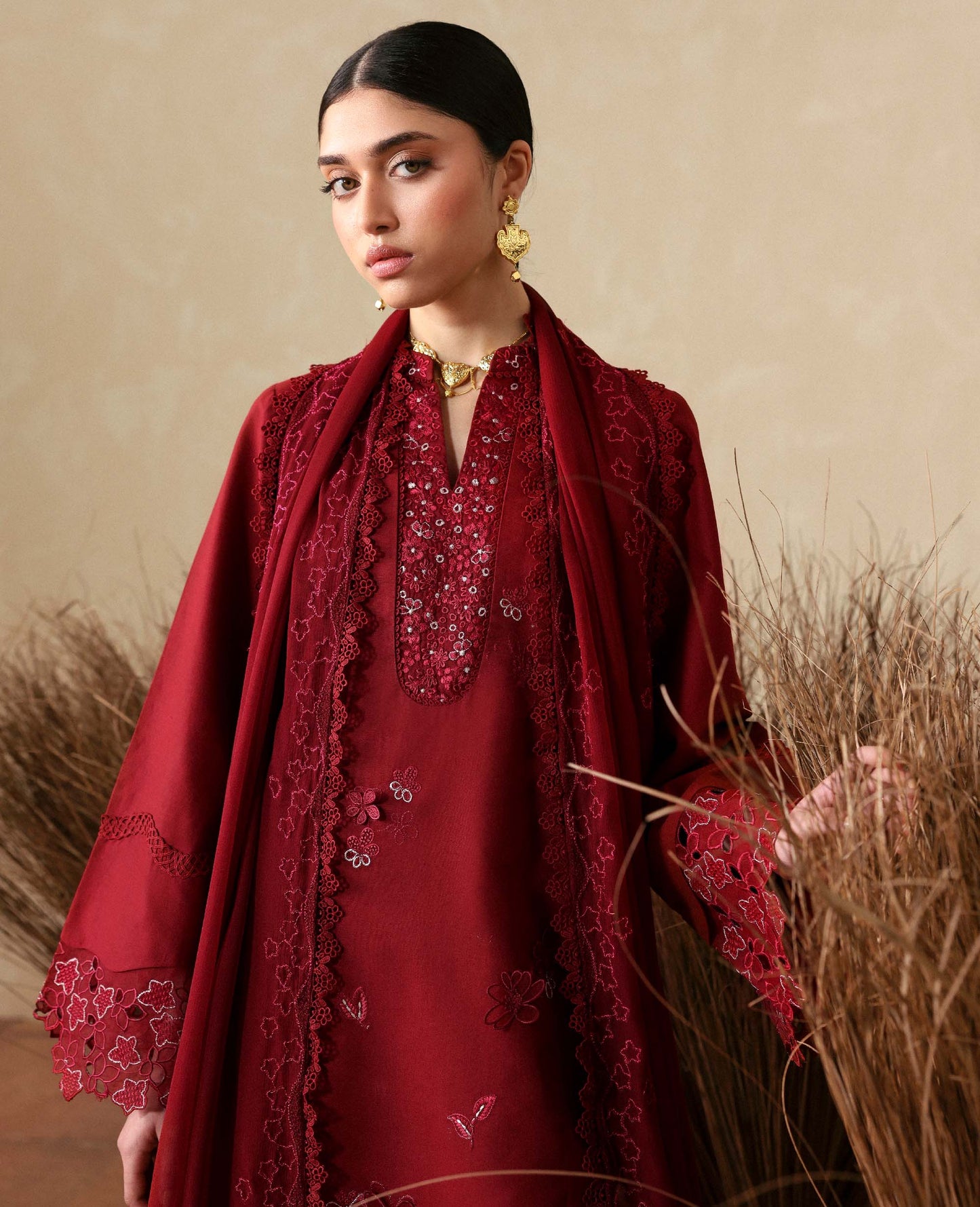 Republic Womenswear | Basic Vol 1'26 | Vermil
