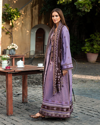 Mushq | Winter Broadway 25 | Villa Bramasole