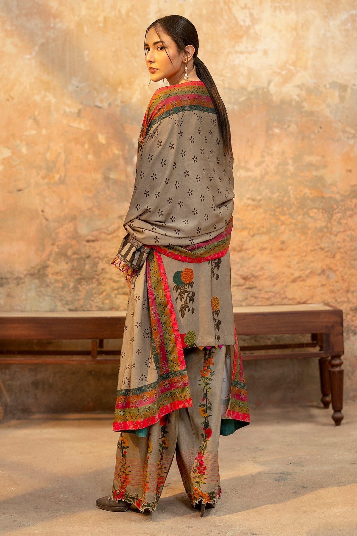 Charizma | C Prints Winter 25 | CPW5-27