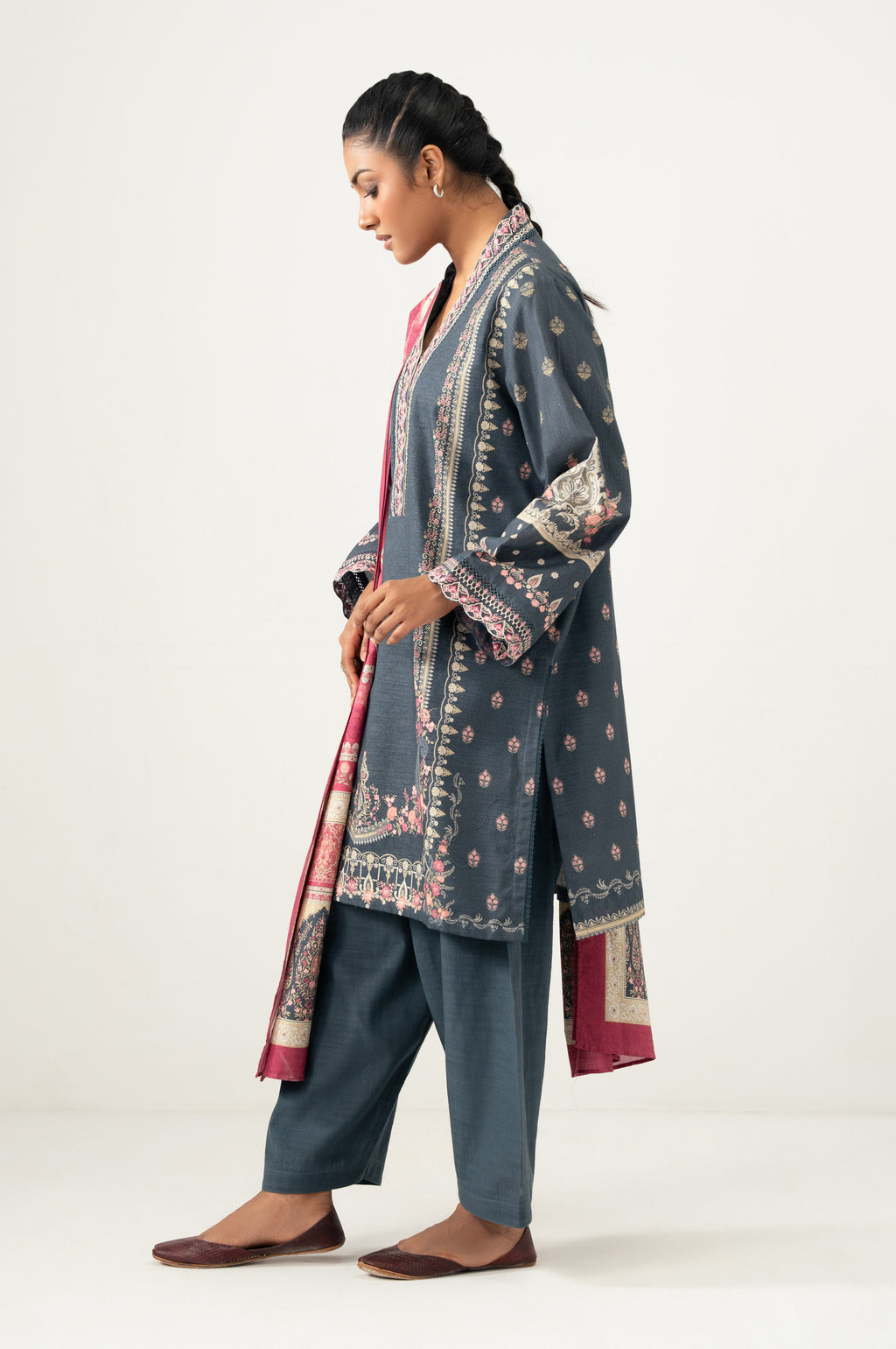 Zeen | Fall Edit 25 | WLM34622