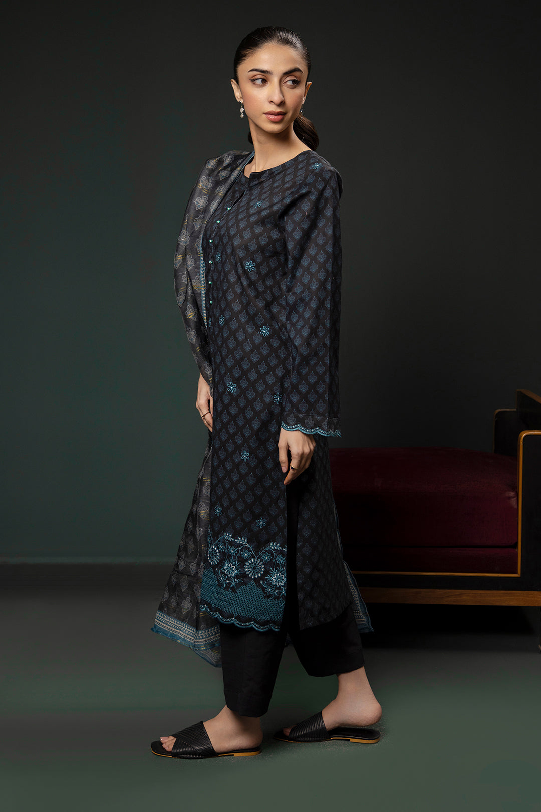 Zellbury | Summer Pret | Embroidered Kurta Dupatta Trouser - 2835 - Libasekhas