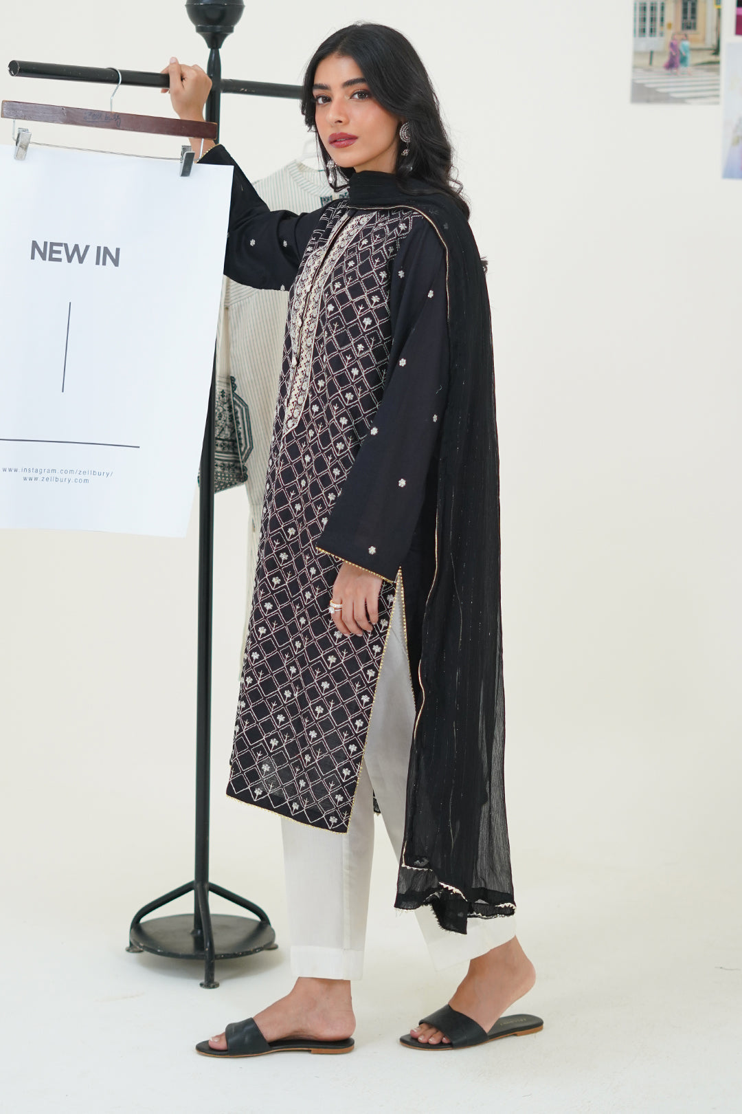 Zellbury | Summer Pret | Embroidered Kurta Dupatta - 1772 - Libasekhas