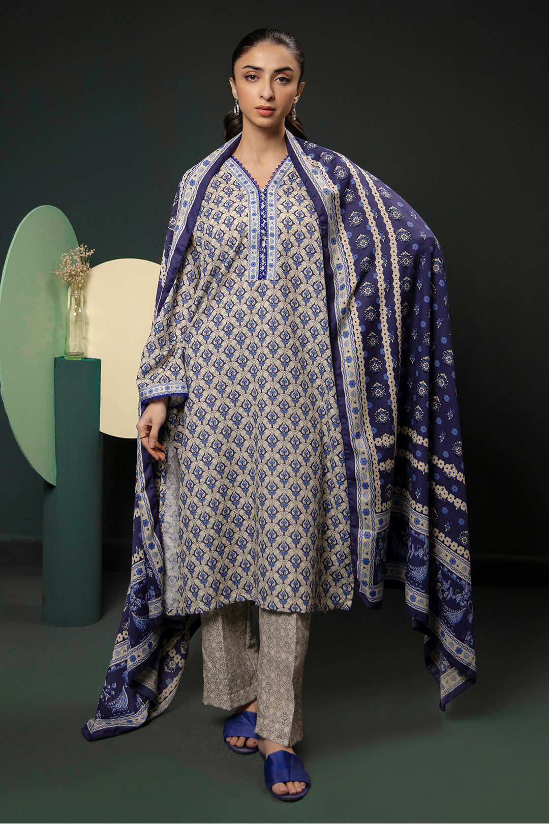 Zellbury | Winter Pret | Kurta Shawl Trouser - 3153 - Libasekhas