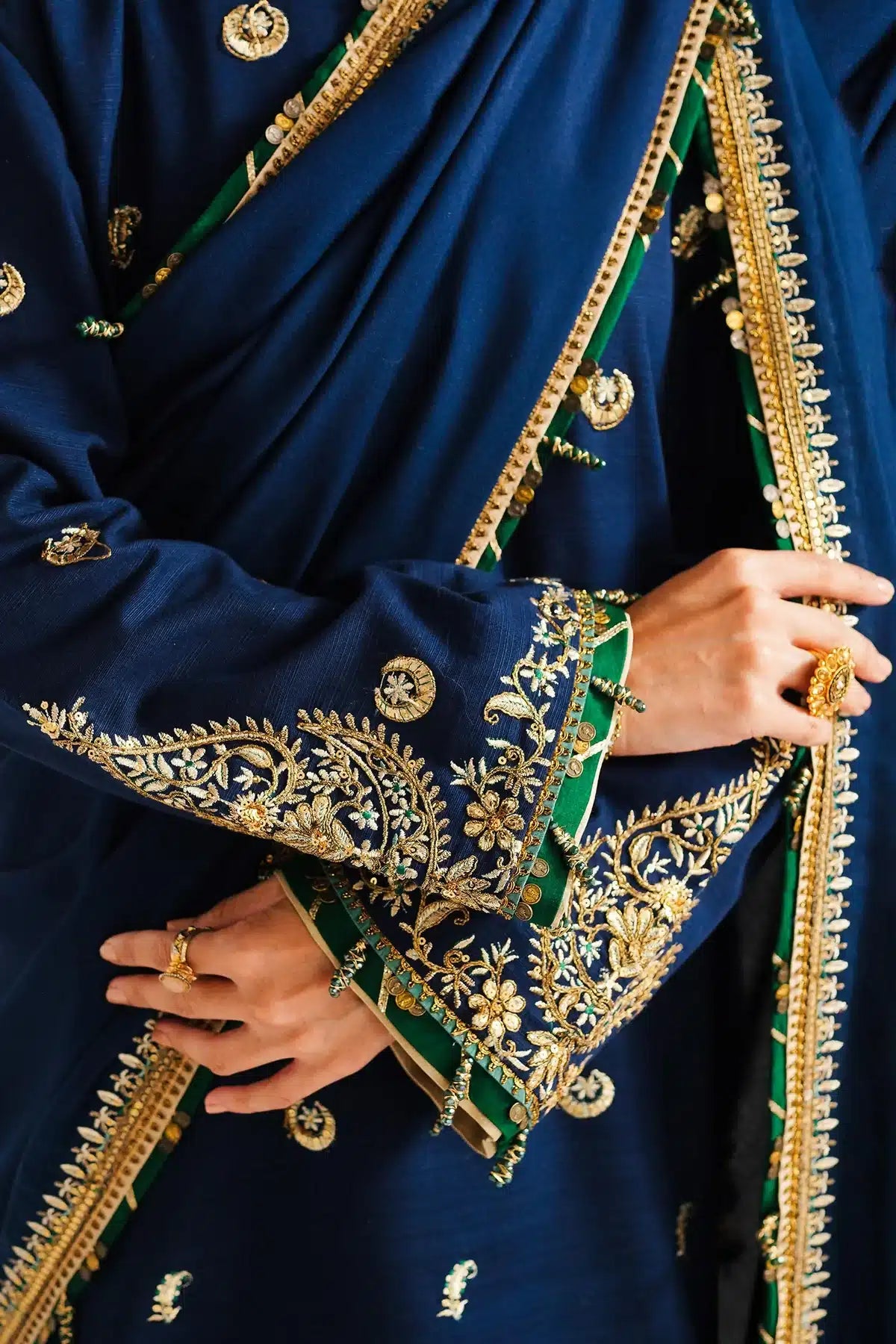 Zara ShahJahan | Winter Shawl 23 | WS23-D1 - House Of Anaya