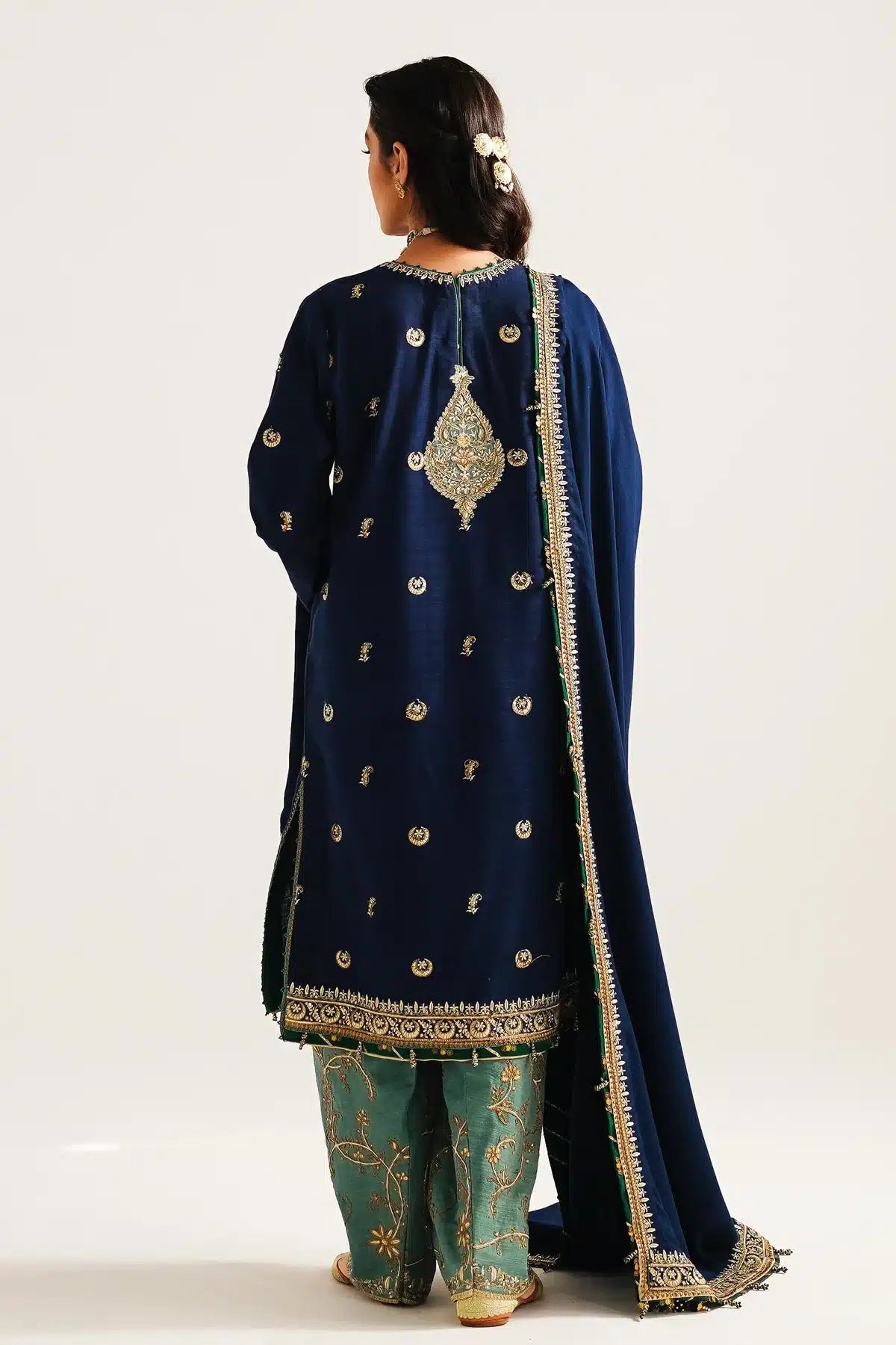 Zara ShahJahan | Winter Shawl 23 | WS23-D1 - House Of Anaya