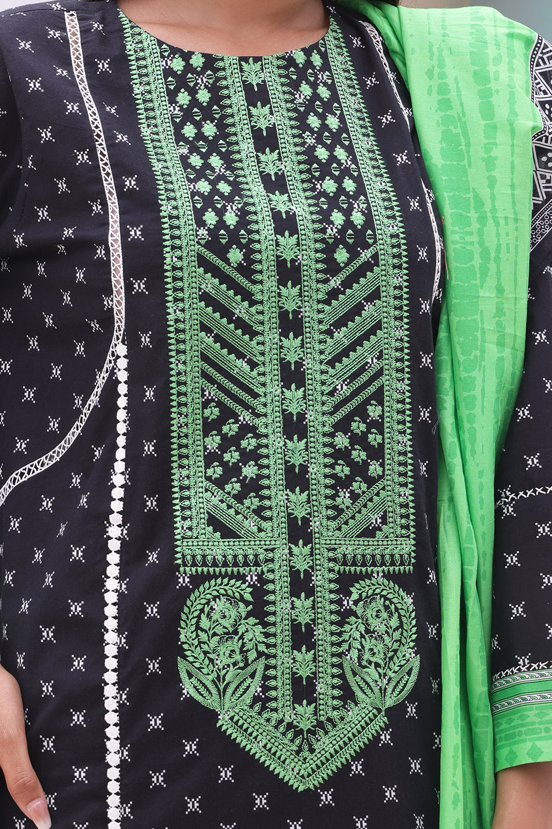 Zellbury | Unstitched 2 Piece Cambric | Embroidered Shirt Dupatta - 0027 - Libasekhas