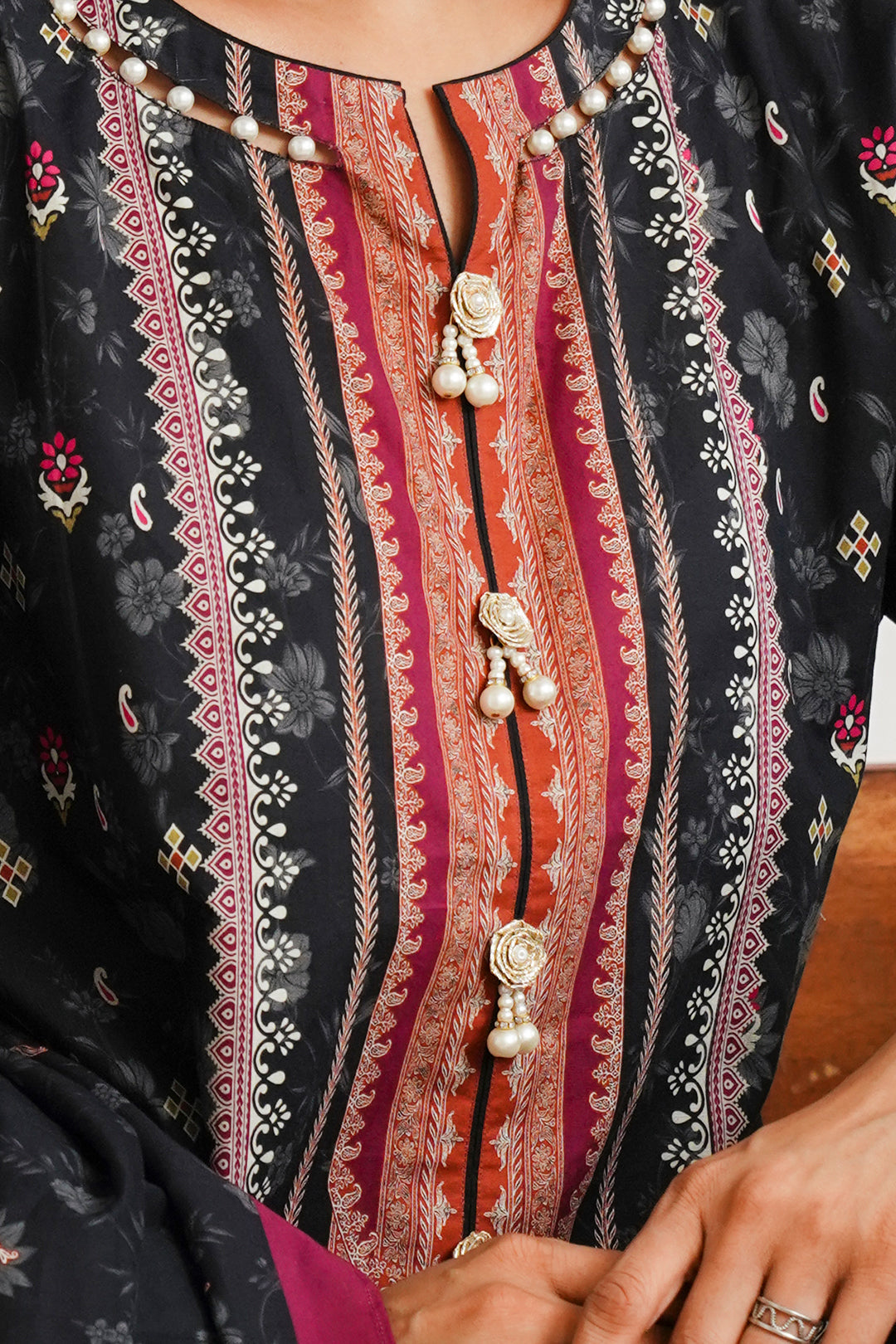 Zellbury | Unstitched 3 Piece Cambric | Embroidered Shirt Shalwar Dupatta - 0063 - Libasekhas