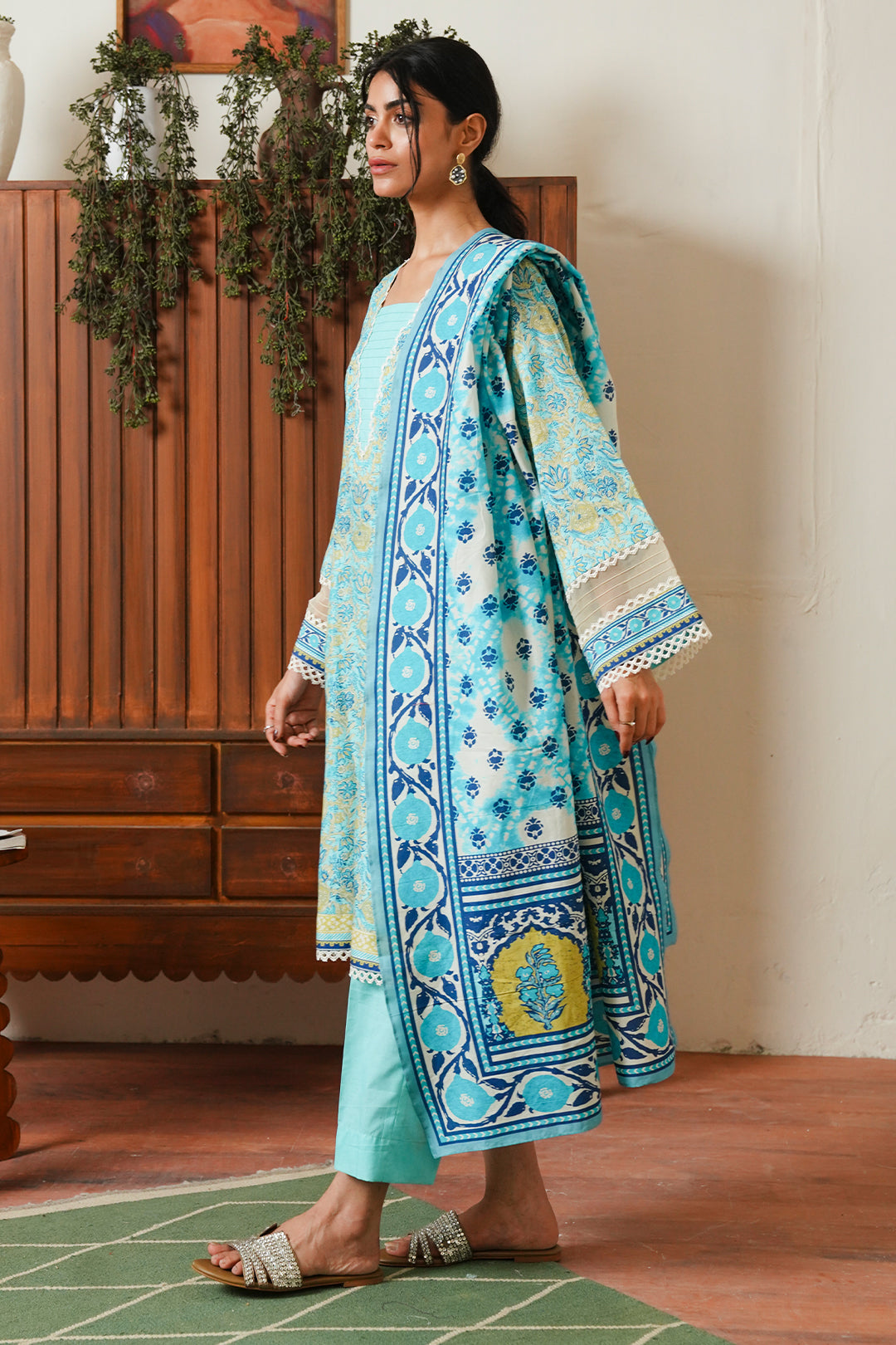 Zellbury | Unstitched 3 Piece Cambric | Shirt Shalwar Dupatta - 0046 - Libasekhas