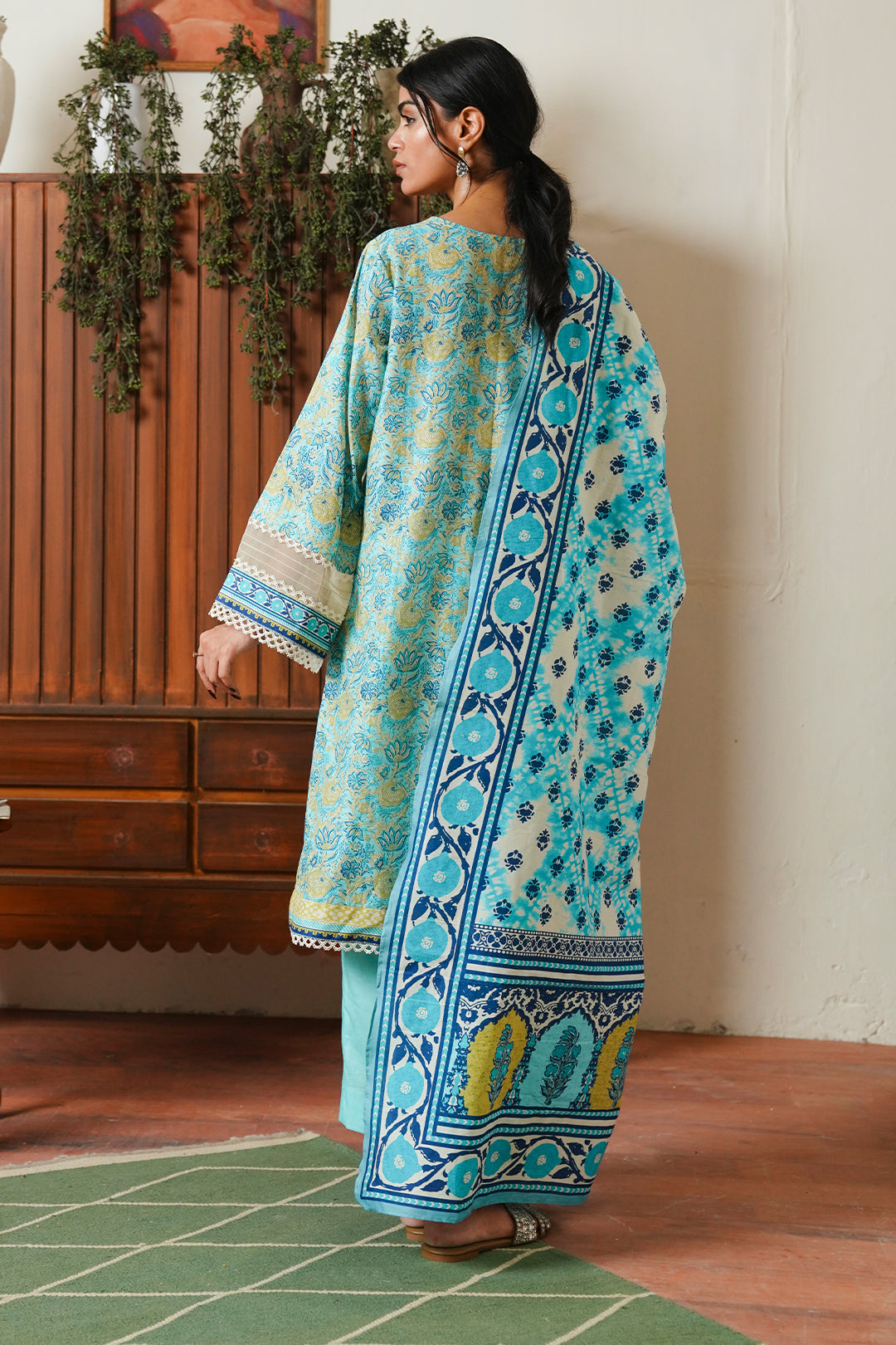 Zellbury | Unstitched 3 Piece Cambric | Shirt Shalwar Dupatta - 0046 - Libasekhas