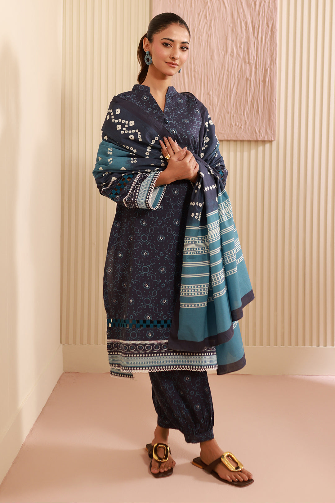 Zellbury | Unstitched 3 Piece Cambric | Shirt Shalwar Dupatta - 0642 - Libasekhas