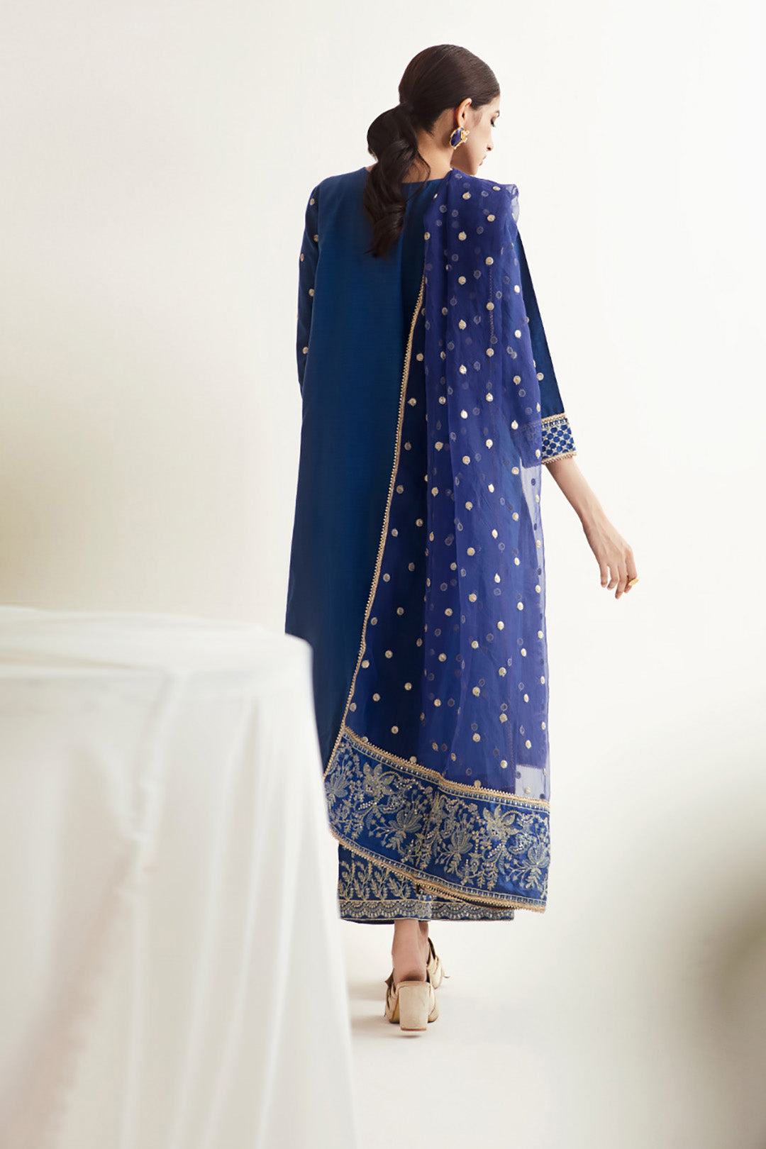 Zellbury | Unstitched 3 Piece Khaddar | Embroidered Shirt Shalwar Dupatta - 0295 - Libasekhas