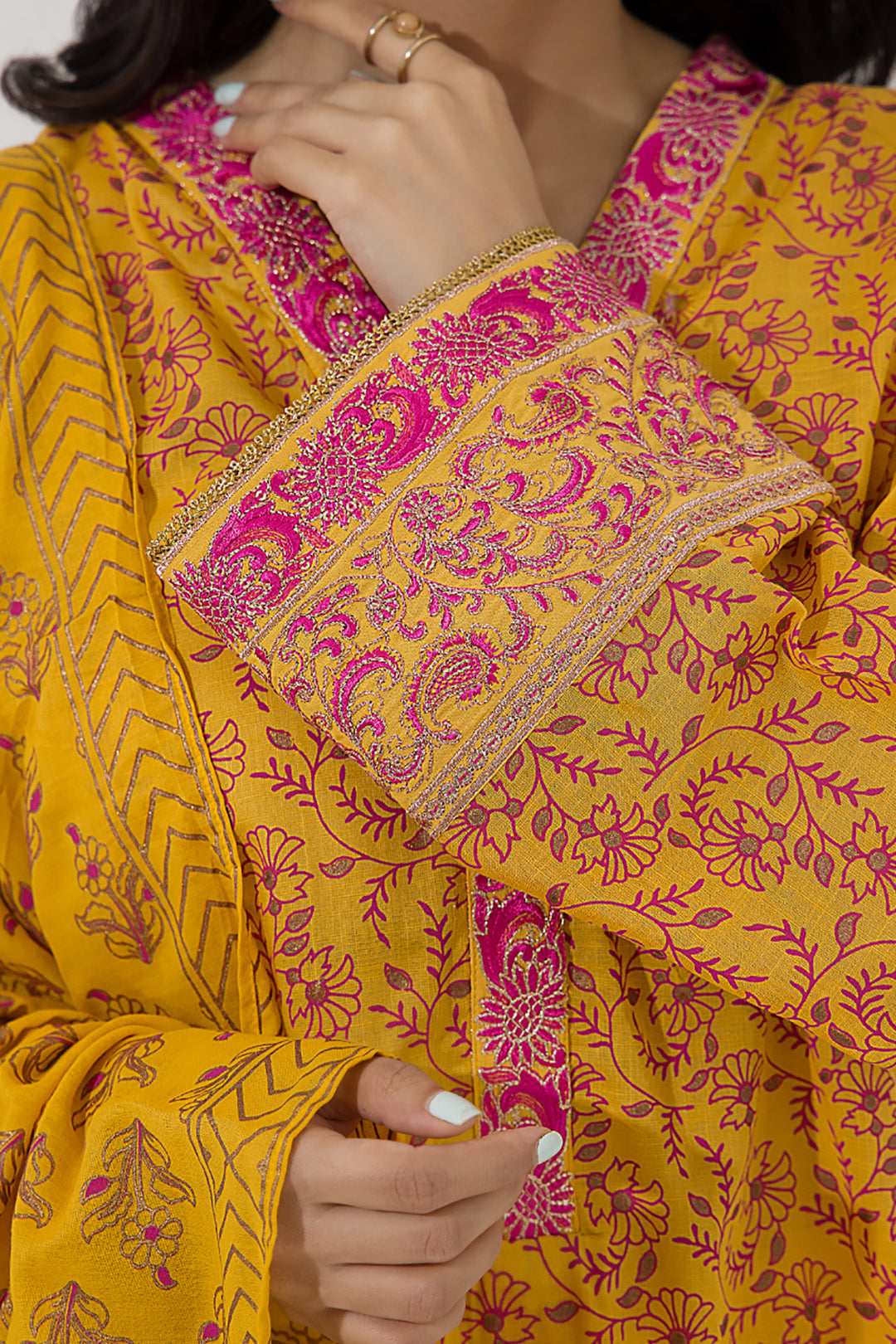 Zellbury | Unstitched 3 Piece Lawn | Embroidered Shirt Shalwar Dupatta - 0199 - Libasekhas