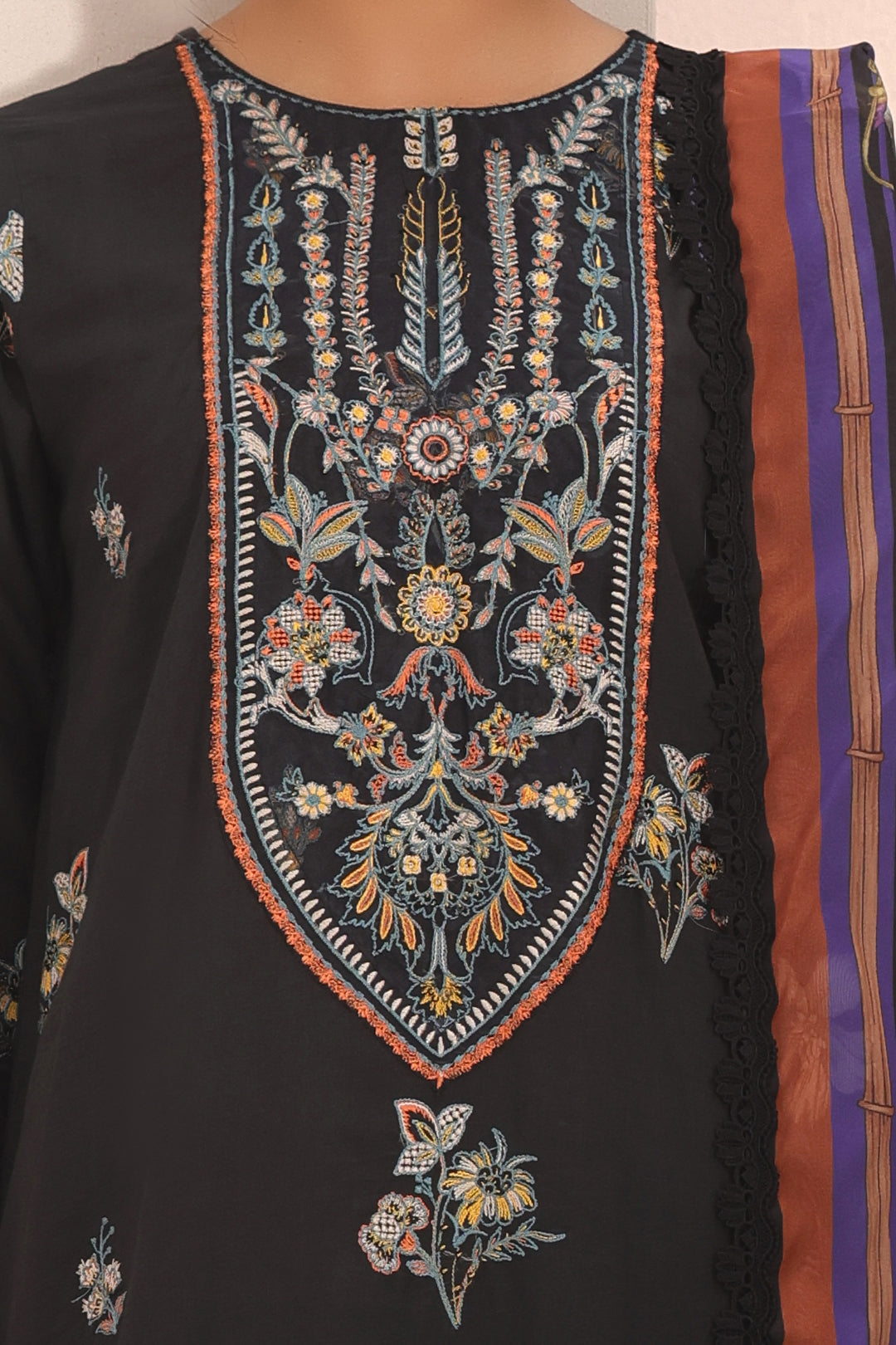 Zellbury | Unstitched 3 Piece Cambric | Embroidered Shirt Shalwar Dupatta - 1547 - Libasekhas